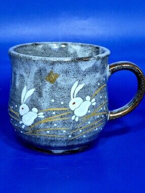Authentic Japanese Kutani Ware "Hane Usagi" Jumping Rabbit Mug